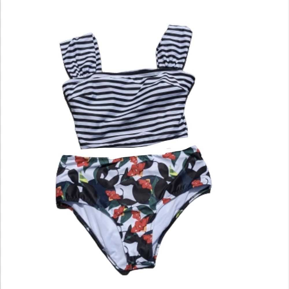 Cupshe High-Waisted Swimsuit - Sz S